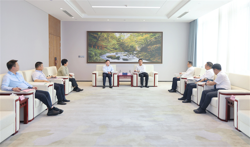 张文琪会见长安银行党委副书记李嘉辉一行