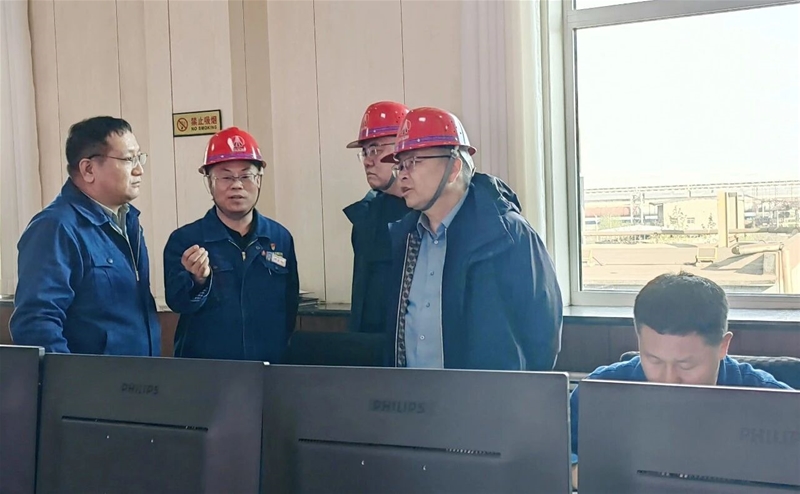 赵林到龙钢公司调研高炉生产经营工作